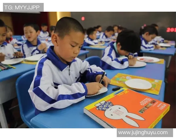 南京足球队在钻石联赛中的个人能力表现分析与点评